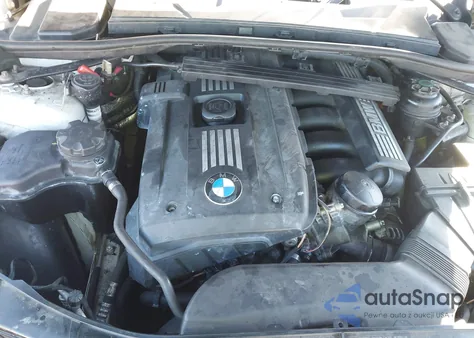 2011 BMW 328I xDrive z USA, uszkodzony, nr VIN WBAPK7C54BA972588